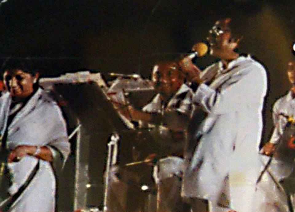 Kishoreda with Lata singing in a concert