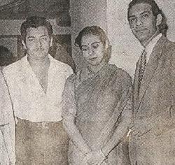 Talat Mohd with Madanmohan & his wife