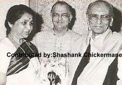 Jaidev with Asha Bhosale & others