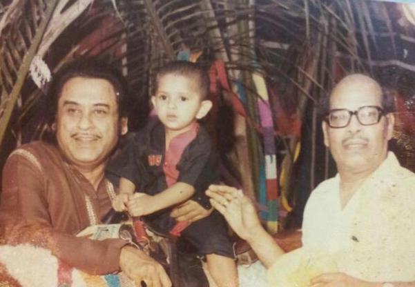 Kishore Kumar with Manna Dey and son Sumeet