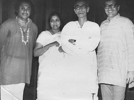 Kishoreda with SD Burman, Asha Bhosale & Vijay Anand