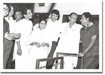 Lata ji along with Kishore da,S.D Burman,R.D Burman,DEV Anand and others