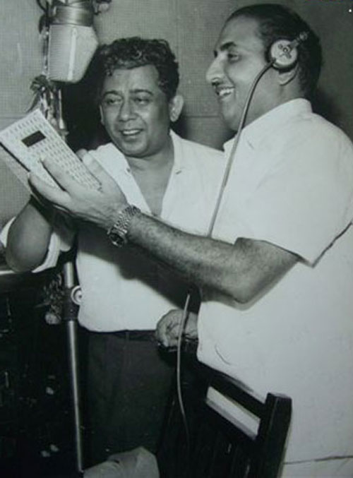 Mohd rafi with some unidentified personality