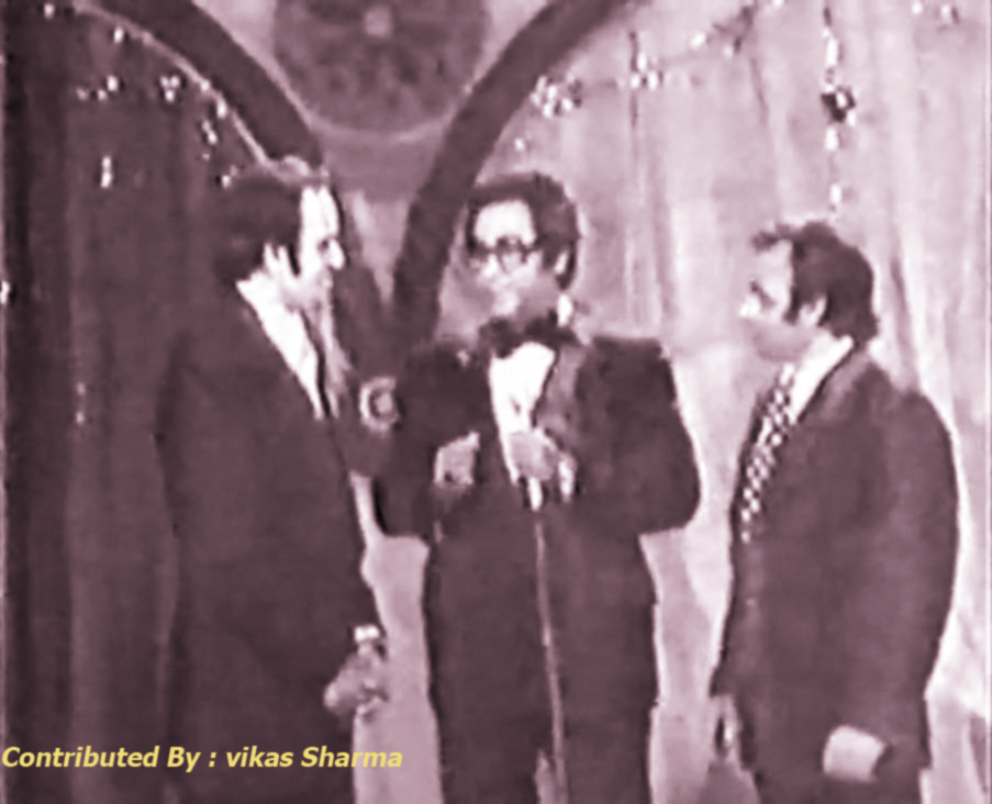 Kishore da with Kalyanji-Anandji During  a stage show