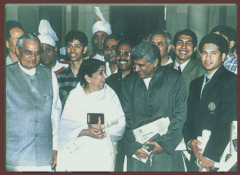Lata mangeshkar,Atal Bihari Vajpyee,Javed aktar and  Sachin tendulkar 