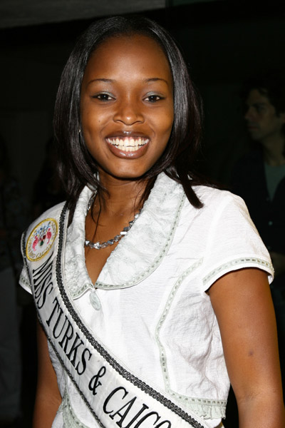 Saneita Been Miss Universe Turks & Caicos 2007-1