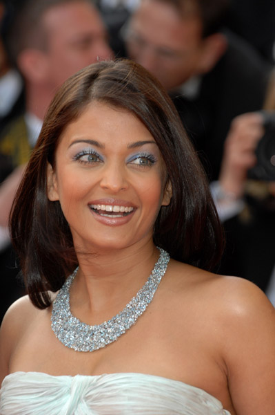 2007 Cannes Film Festival - Opening Night Gala Dinner - Arrivals - Aishwarya Rai - 2