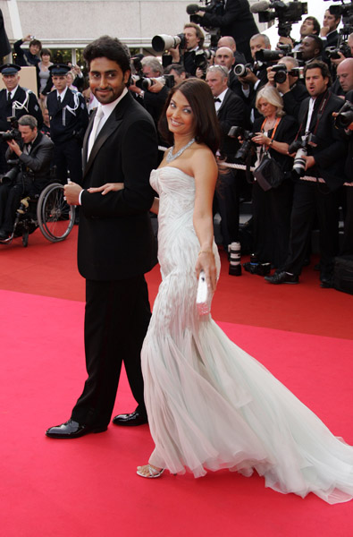 2007 Cannes Film Festival - Opening Night Gala Dinner - Arrivals - Abhishek Bachchan and Aishwarya Rai - 7