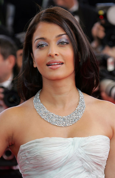 2007 Cannes Film Festival - Opening Night Gala and World Premiere of My Blueberry Nights - Arrivals - Aishwarya Rai - 5