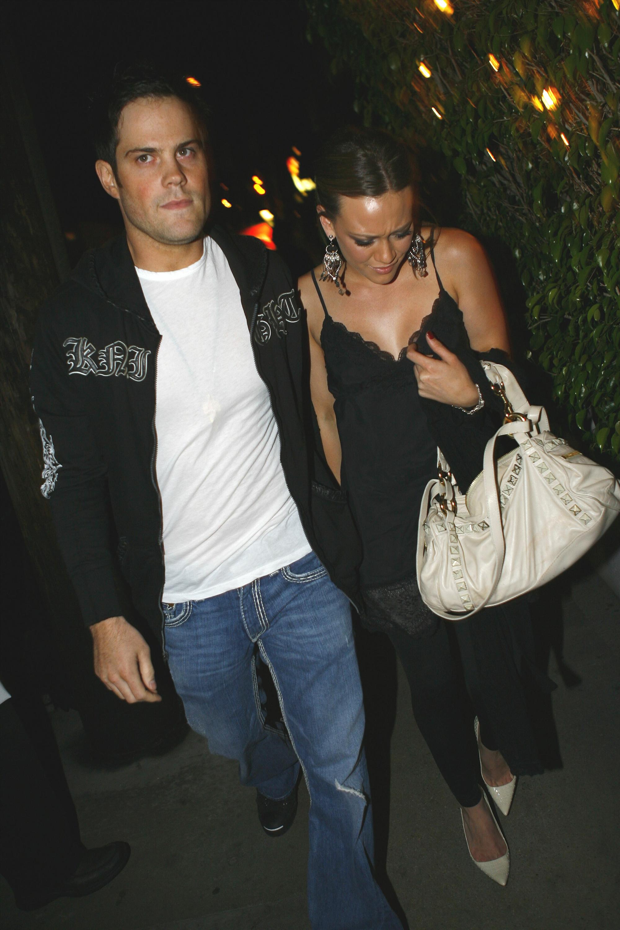 Hilary Duff and her new boyfriend have dinner at Georgio Baldi-2