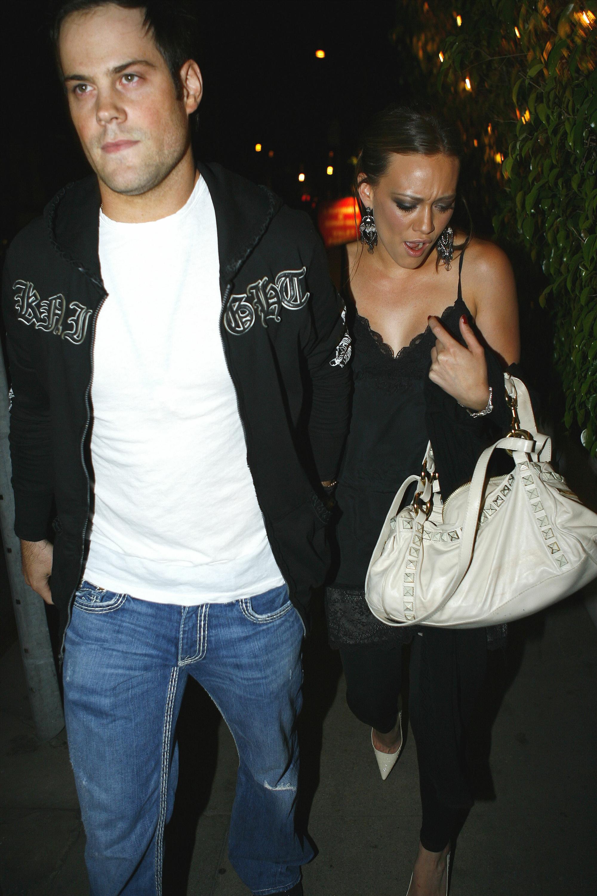 Hilary Duff and her new boyfriend have dinner at Georgio Baldi-3
