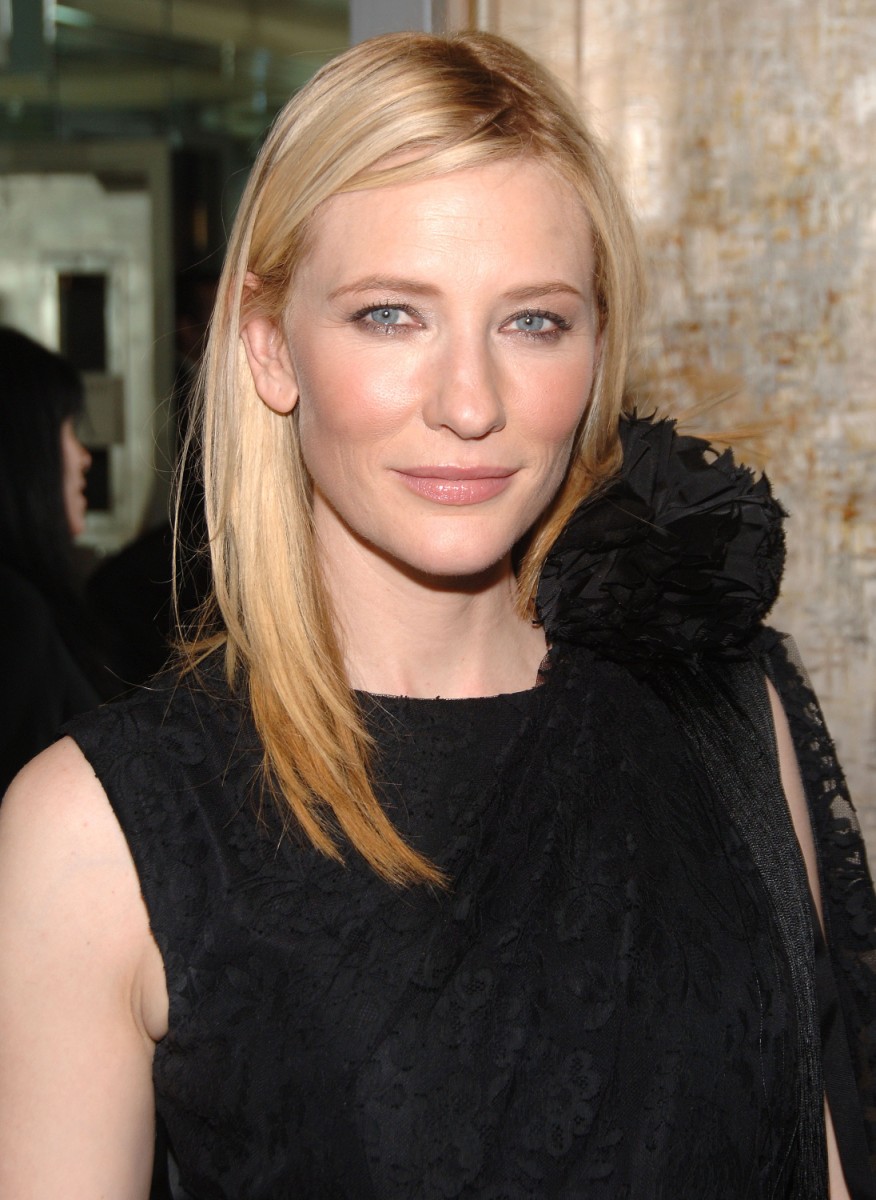 Cate Blanchett @ Elizabeth The Golden Age afterparty in New York-5