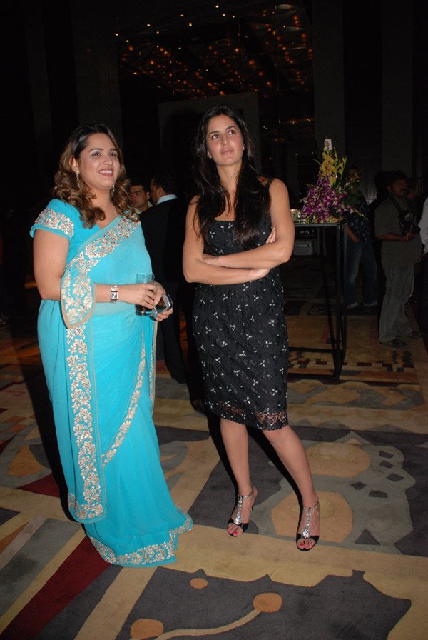 Katrina Kaif in Subhash Ghai's Marriage Anniversary party at Mukta Arts office