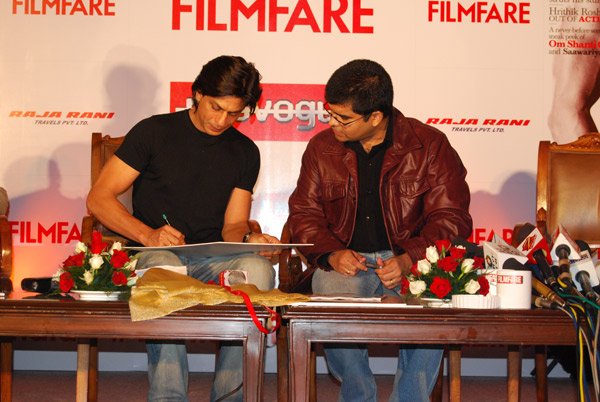 Shahrukh Khan launches Filmfare's latest initiative, Filmfare Mobile - 4