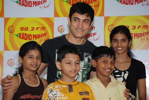 Aamir Khan celebrates Children's Day 