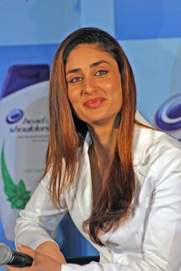 Kareena Kappor at the launch of new range of Head and Shoulder shampoo 