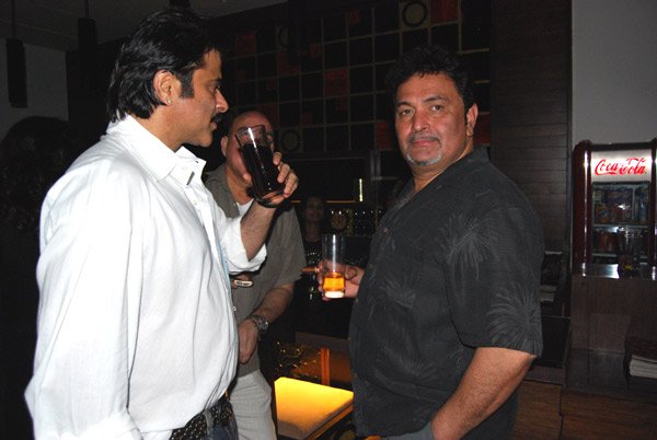 Anil Kapoor, Rishi Kapoor at Pammi Bari's birthday party 