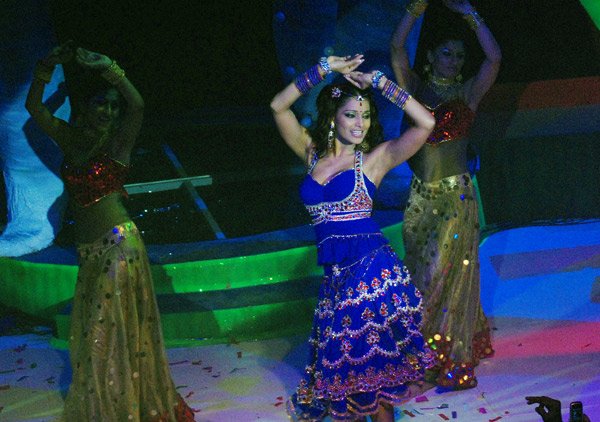 Bipasha Basu performs on New Year's eve at JW Marriott 