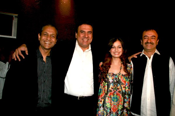 Boman Irani, Dia Mirza, Raju Hirani at the launch of Sahara's Bollywood Ka Boss 
