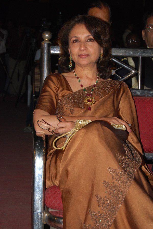 Sharmila Tagore at IFTDA's Lifetime Achievement Awards 