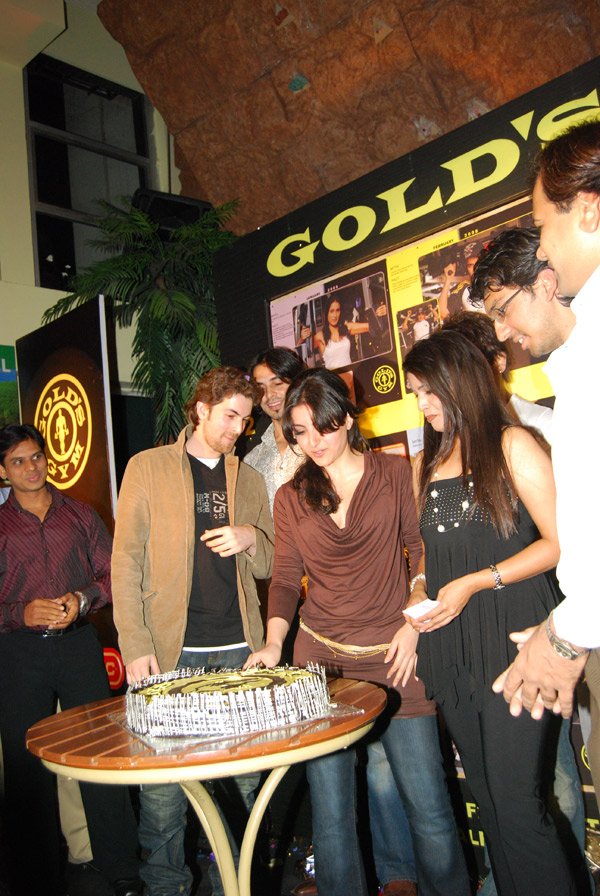 Neil Mukesh, Dino Morea, Soha Ali Khan at Gold's Gym Calendar Launch on eve of its 5th Anniversary 