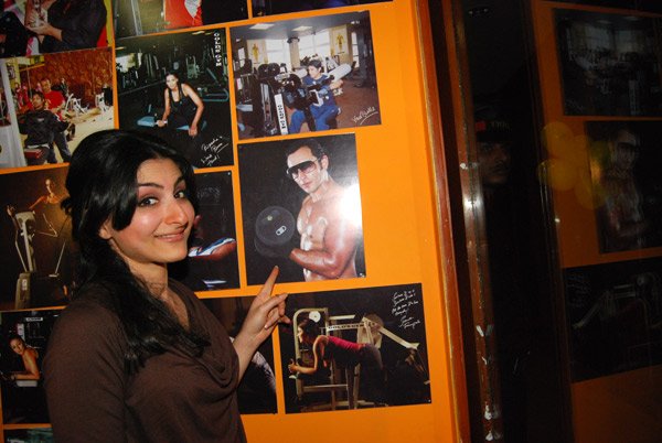 Soha Ali Khan at Gold's Gym Calendar Launch on eve of its 5th Anniversary 