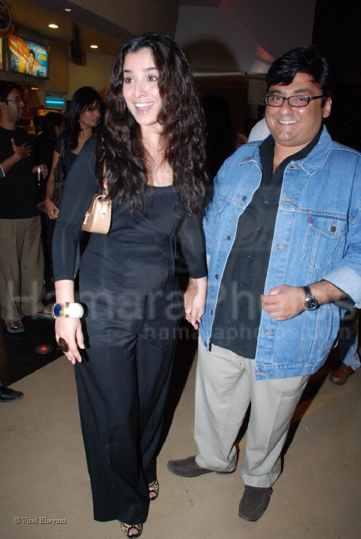 Simone Singh at the premiere of Dance of the Winds in PVR Juhu on Jan 30th 2008 