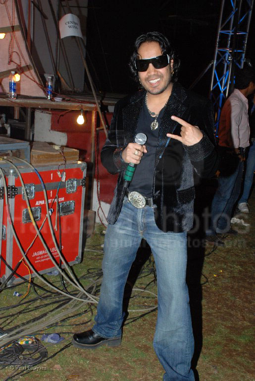 Mika Singh at Mission Instanbul stars at Lycra Image Fashion Forum in Hotel Intercontinnental on Jan 30th 2008 