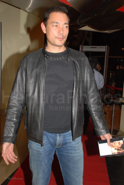 Kelly Dorji at the premiere of Dance of the Winds in PVR Juhu on Jan 30th 2008 