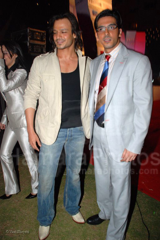 Vivek Oberoi, Zayed Khan at Mission Instanbul stars at Lycra Image Fashion Forum in Hotel Intercontinnental on Jan 30th 2008 