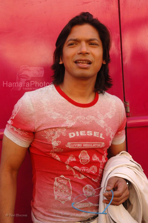 Shaan at Race music launch on the sets of Amul Star Voice Chotte Ustaad in Film City on Feb 4th 2008 