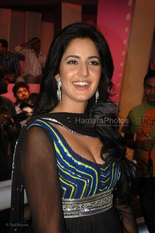 Katrina Kaif at Race music launch on the sets of Amul Star Voice Chotte Ustaad in Film City on Feb 4th 2008 