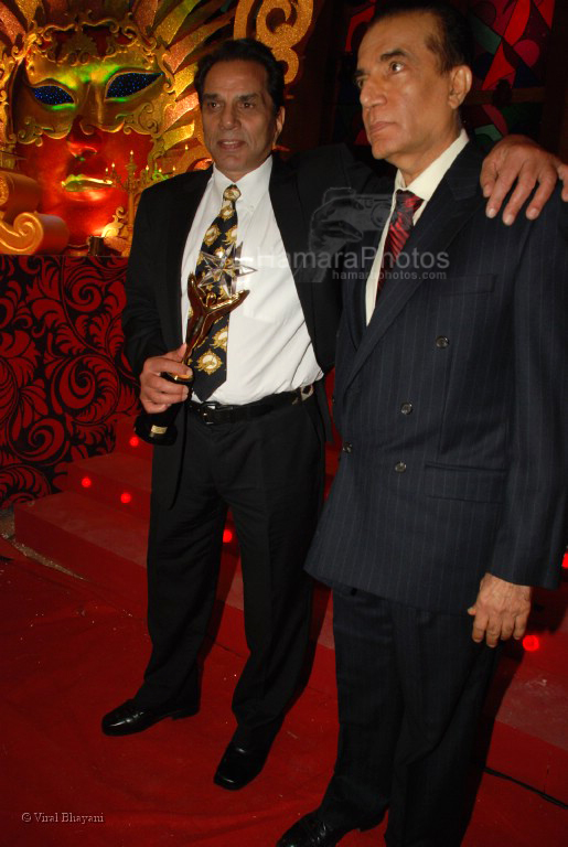 Dharmendra at the MAX Stardust Awards 2008 on 27th Jan 2008 