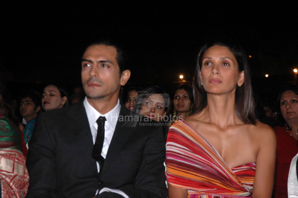 Arjun Rampal with wife at the MAX Stardust Awards 2008 on 27th Jan 2008 