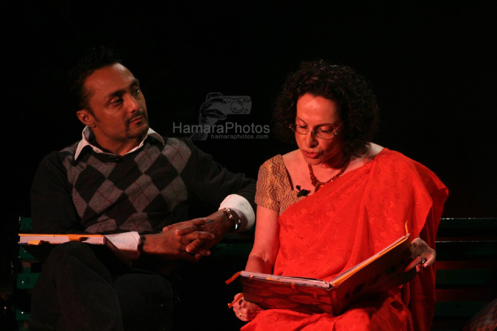 Rahul Bose at the launch of Mumbai Masti in Kala Ghoda on Feb 2nd 2008 