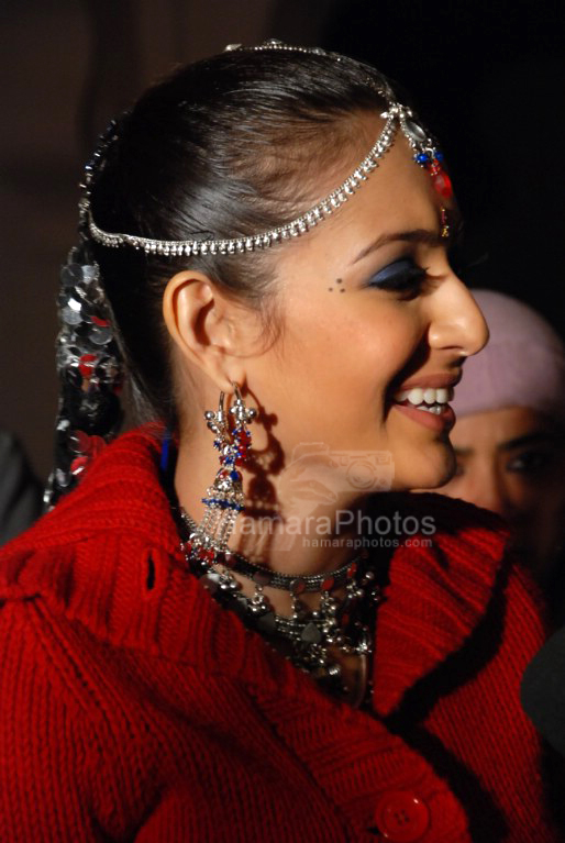 Preeti Jhangiani at the song choreography for film Dhan Dhana Dhan in Filmistan on Feb 7th 2008 