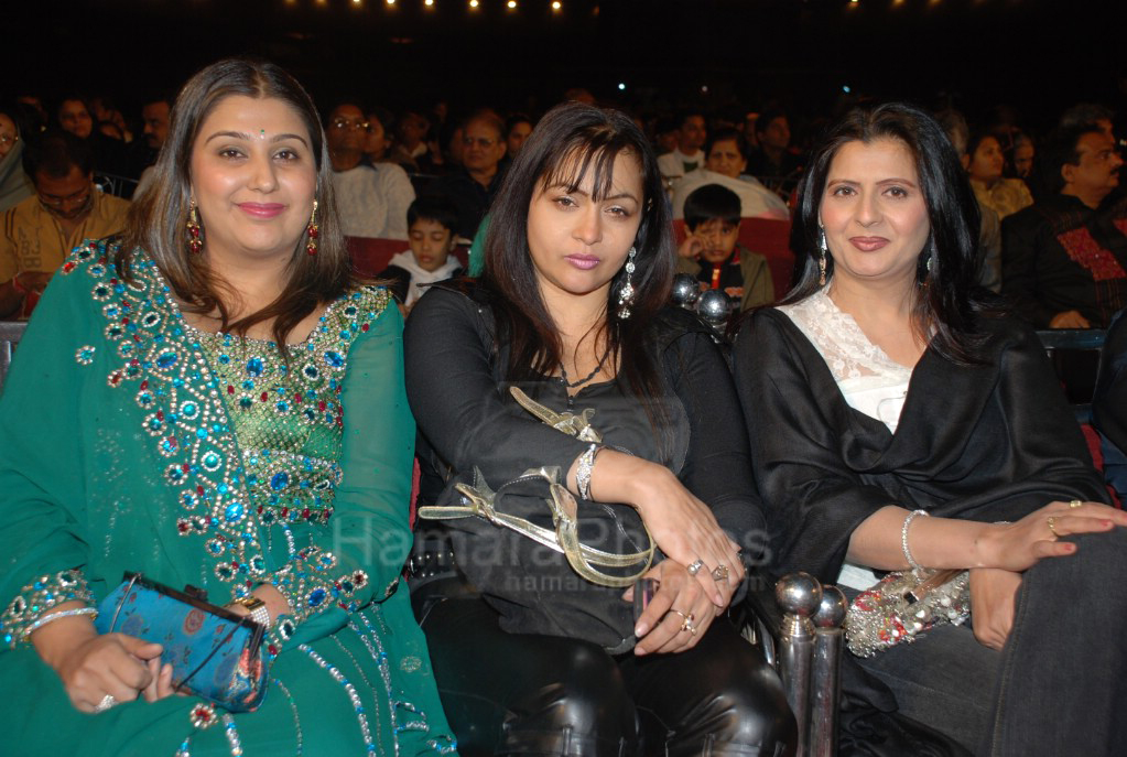 Gujarati Film Awards at Andheri Sports Complex on Feb 9th 2008