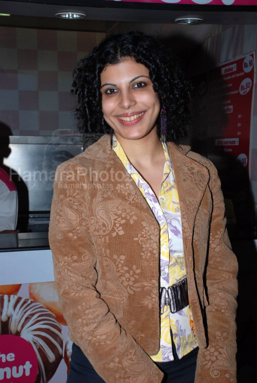 at the Fool's Gold premiere in Fame, Andheri on Feb 6th 2008  