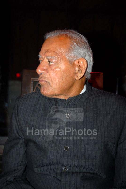 Dhara Singh at Pran's 88th birthday on 12th Feb 2008 