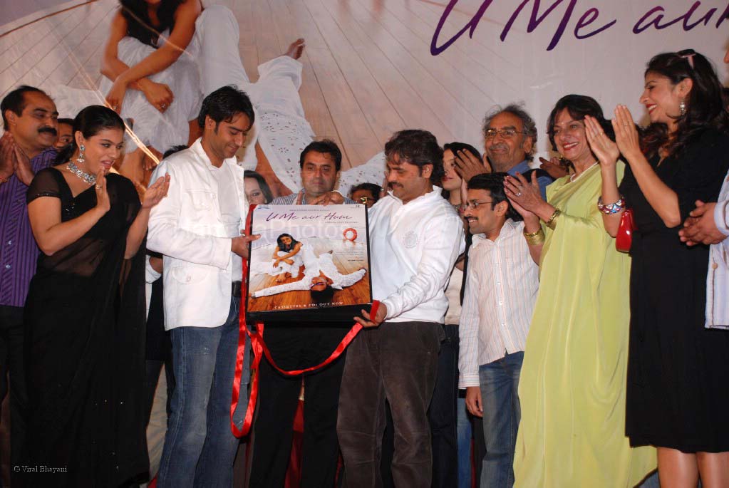 Ajay Devgan,Kajol t U Me Aur Hum music launch in The Club on Feb 13th 2008
