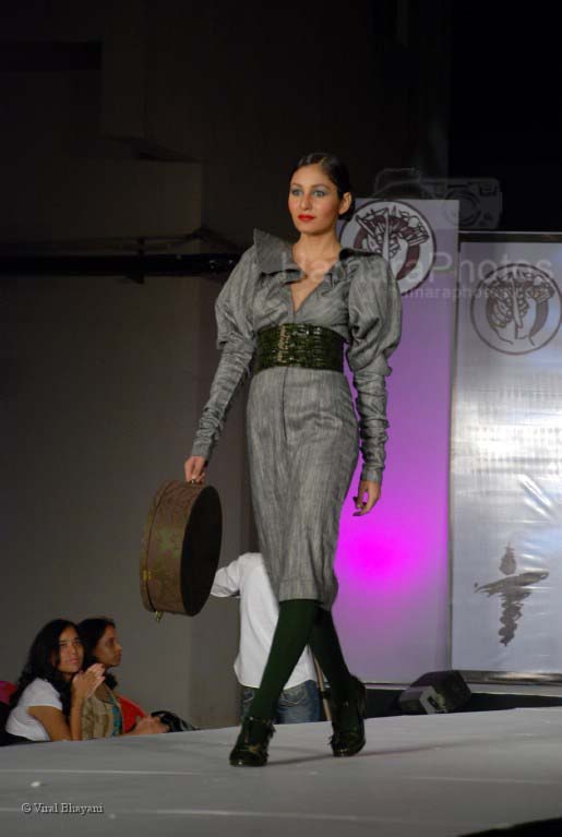 at LS Raheja's fashion show Alechmy 2008 choreographed by Achala Sachdev in  Infiniti Mall on Feb 13th 2008