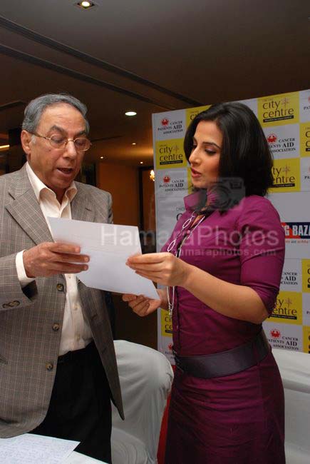 Vidya Balan  celebrate Valentine's Day with cancer patients at Orchid City Centre, Mumbai on 14 Feb 08 