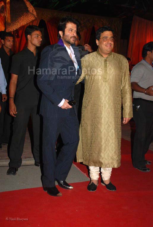 Anil Kapoor,Ronnie Screwvala at Jodhaa Akbar premiere at IMAX WADALA on 14th feb 2008 