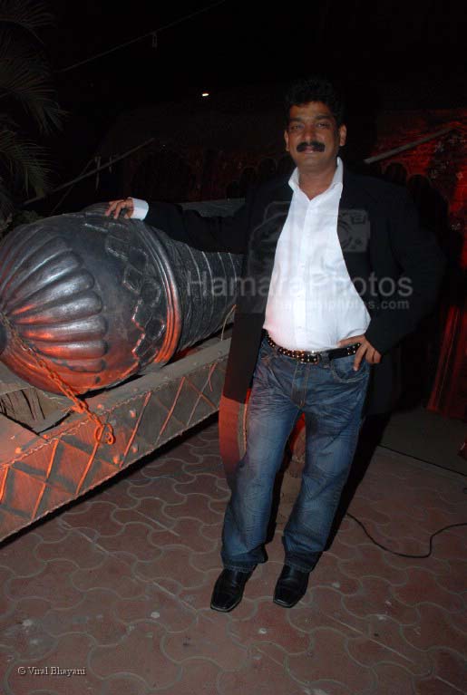 Nitin Desai at Jodhaa Akbar premiere at IMAX WADALA on 14th feb 2008 