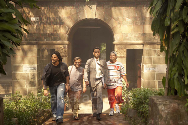 Arshad Warsi, Rajpal Yadav, Irrfan Khan and Suresh Menon in Krazzy 4