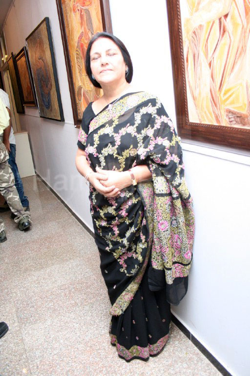 Kiran Chopra at a painting exhibition on Feb 16th 2008 