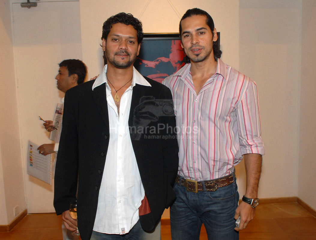Jeet, Dino Morea at Jeet Ganguly's Exhibition