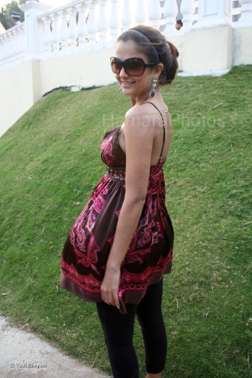 Amrita Arora at Globus Seventeen Cover girl hunt 2008 in TajLand's End on  Feb 19th 2008