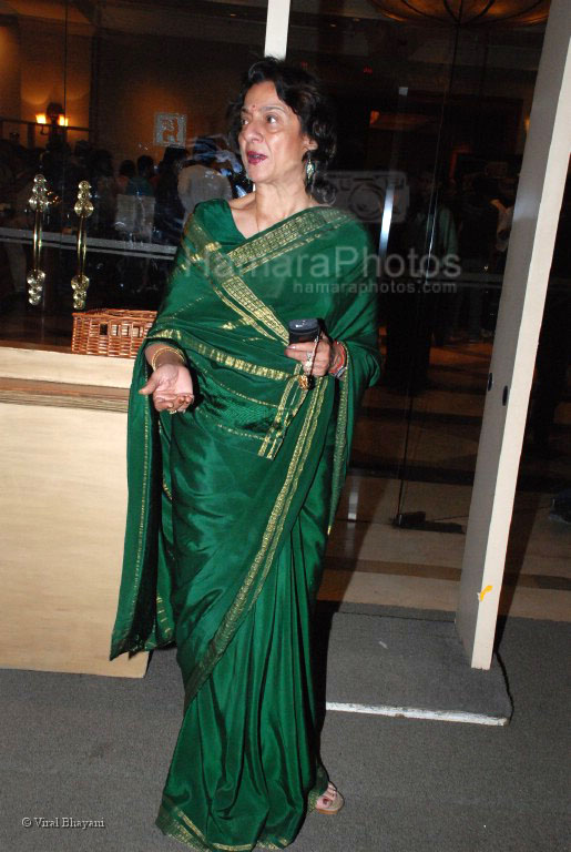 Tanuja at One Two Three music launch in JW Marriott on Feb 20th 2008 