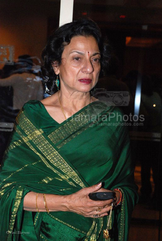 Tanuja at One Two Three music launch in JW Marriott on Feb 20th 2008 